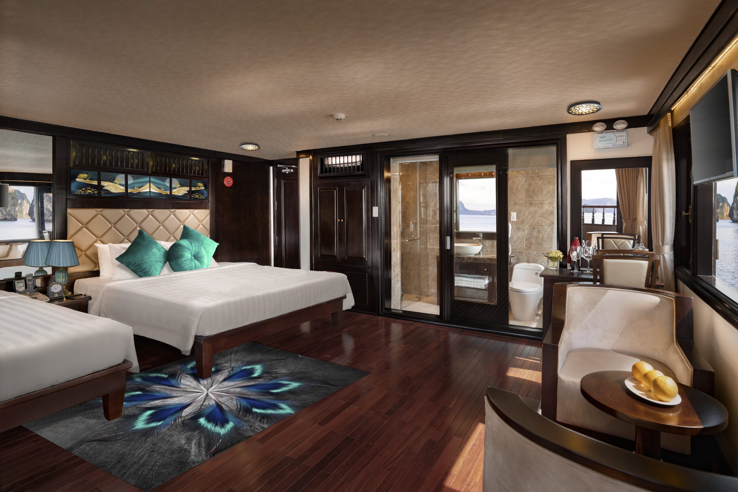 Royal Suite Vip Sea View with Private Balcony –  2 People stay